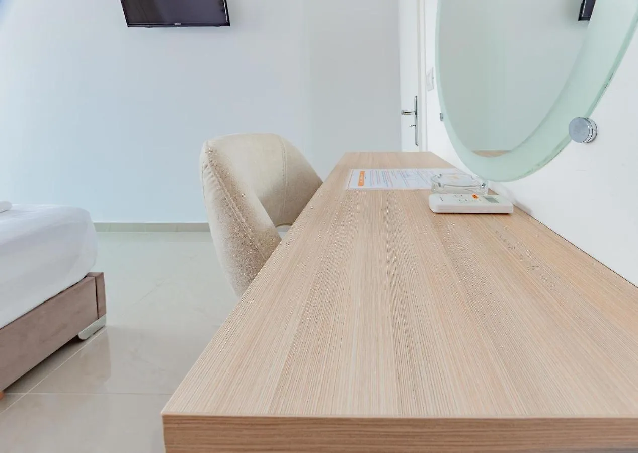The City Gate Hotel Sarande 3*,  Albania